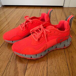 Used- Reebok Women's Zig Dynamica Adventure Shoes-Size 10.5